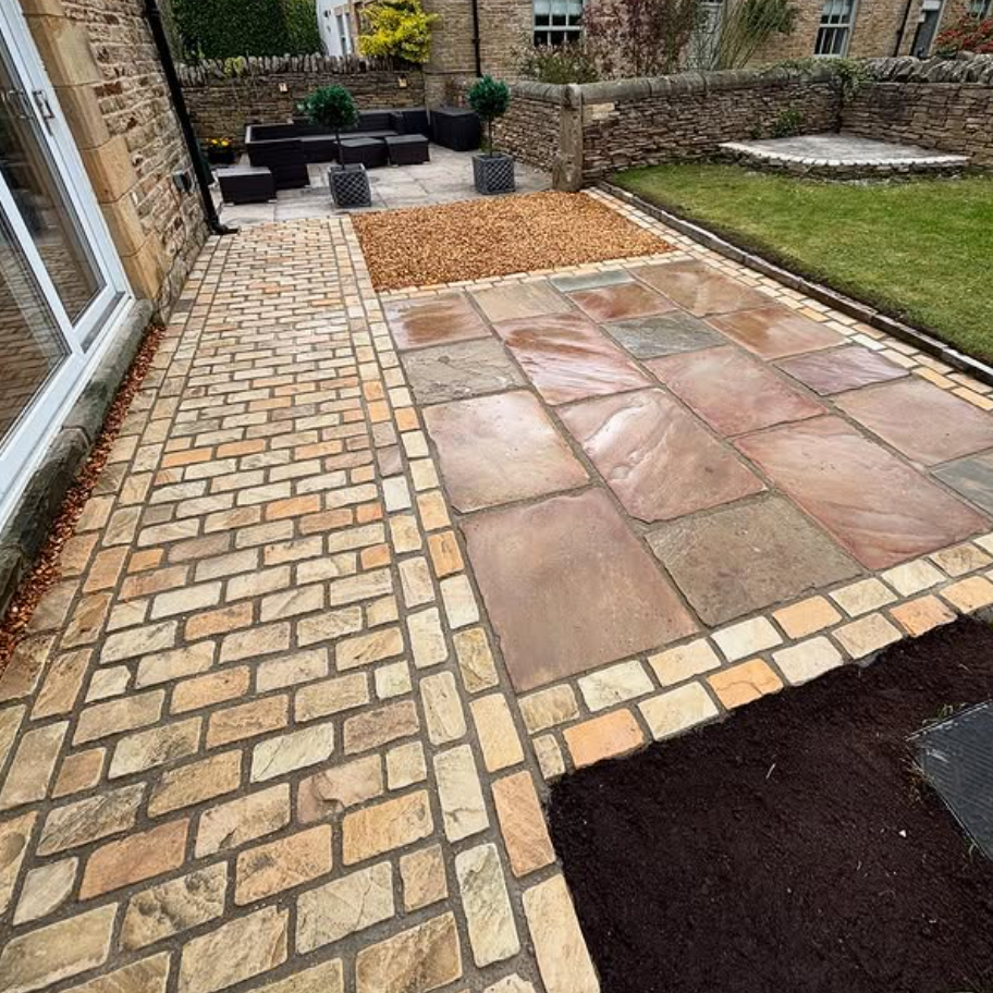 Fossil Mint Cobble Setts 200x100 40-60mm
